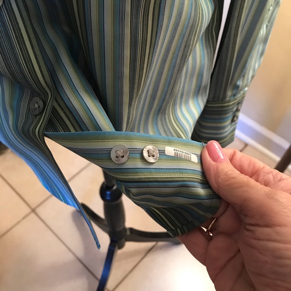 Beautiful shirt by Talbots - Picture 6 of 7